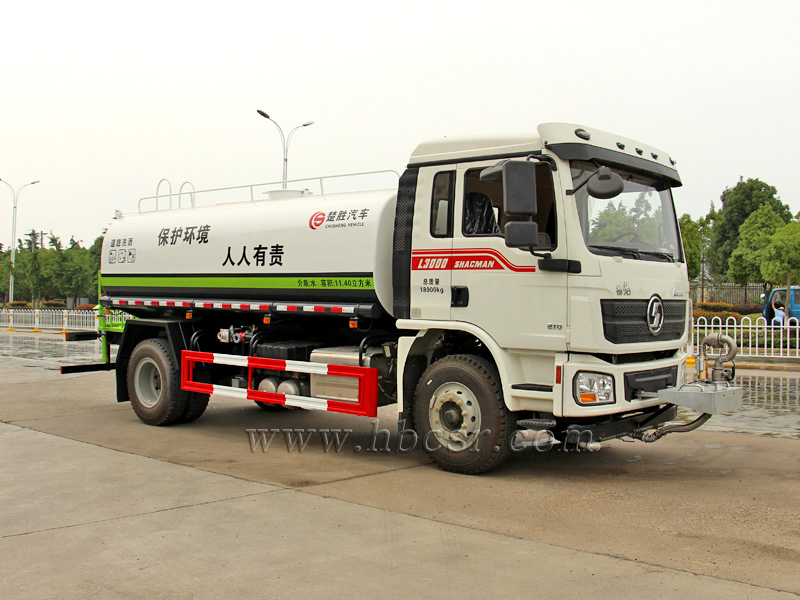 東風(fēng)多利卡10噸灑水車(chē)圖片